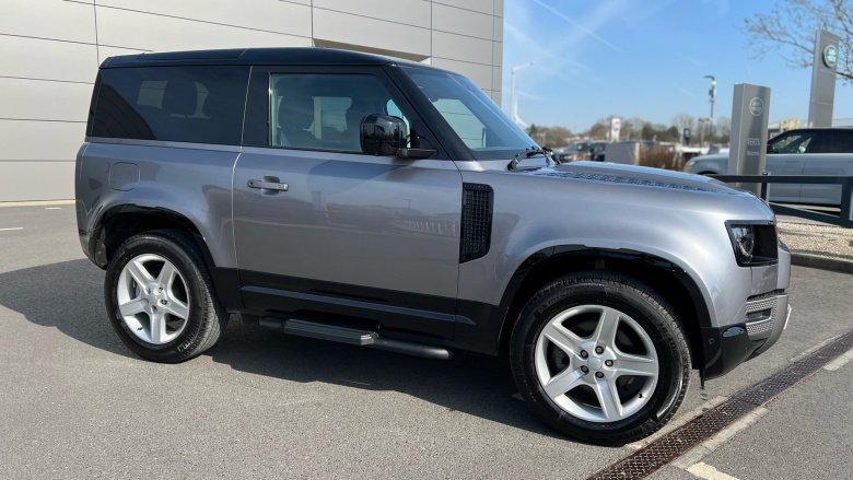 Land Rover Defender 3.0 D250 X-Dynamic SE 90 3dr Auto Diesel Estate